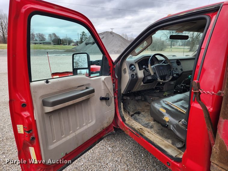 image for item JB9502 2009 Ford F350 Super Duty XL  dump bed pickup truck