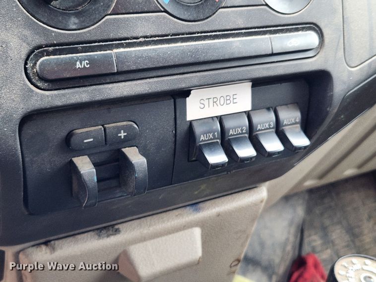 image for item JB9502 2009 Ford F350 Super Duty XL  dump bed pickup truck