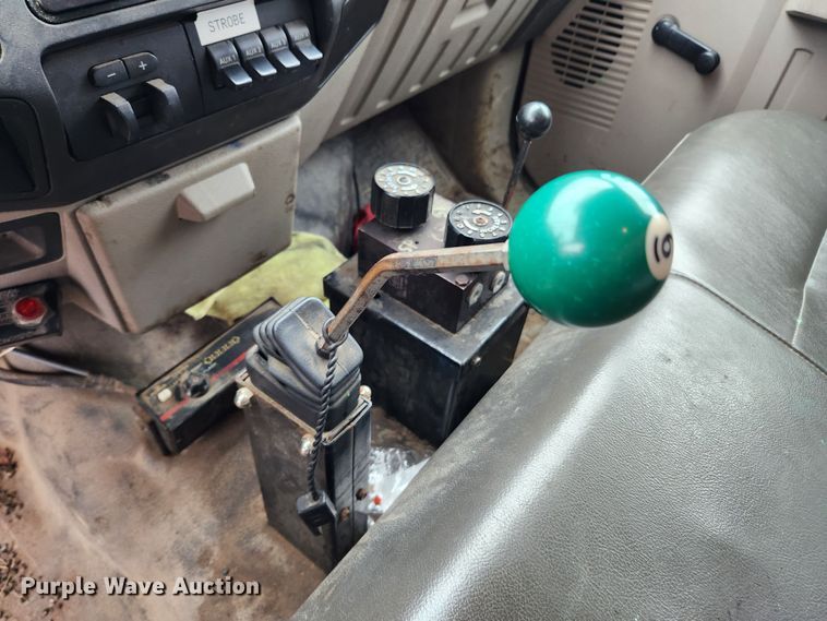 image for item JB9502 2009 Ford F350 Super Duty XL  dump bed pickup truck