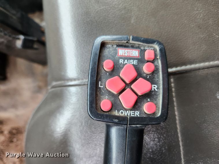 image for item JB9502 2009 Ford F350 Super Duty XL  dump bed pickup truck