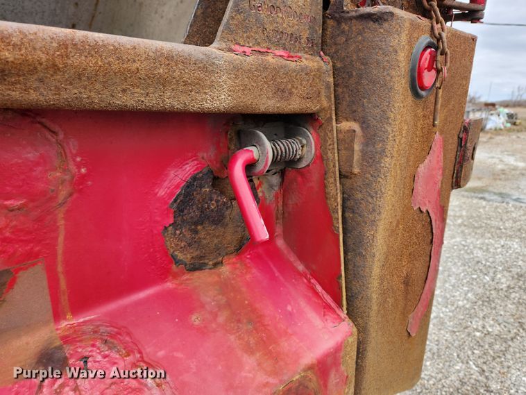 image for item JB9502 2009 Ford F350 Super Duty XL  dump bed pickup truck