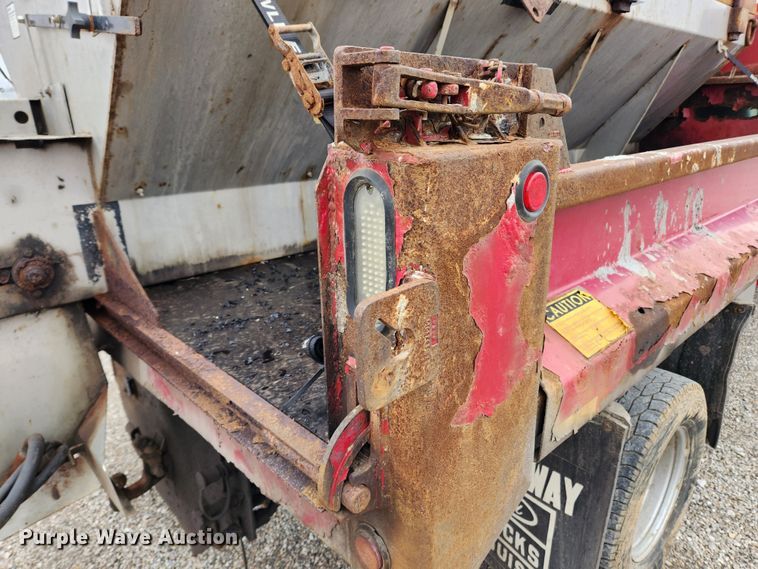 image for item JB9502 2009 Ford F350 Super Duty XL  dump bed pickup truck