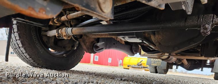 image for item JB9502 2009 Ford F350 Super Duty XL  dump bed pickup truck