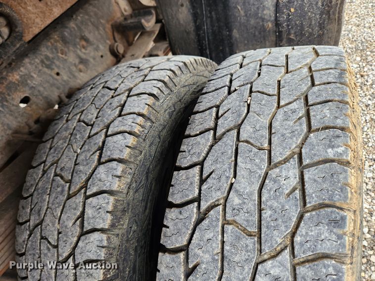 image for item JB9502 2009 Ford F350 Super Duty XL  dump bed pickup truck