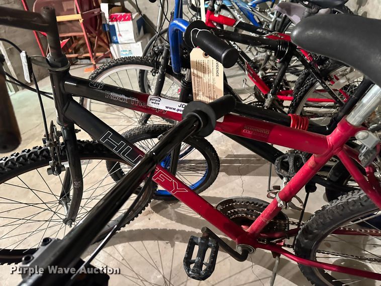 image for item JD9617 (8) bicycles