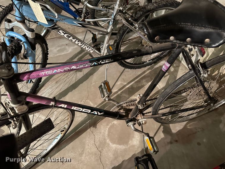 image for item JD9617 (8) bicycles