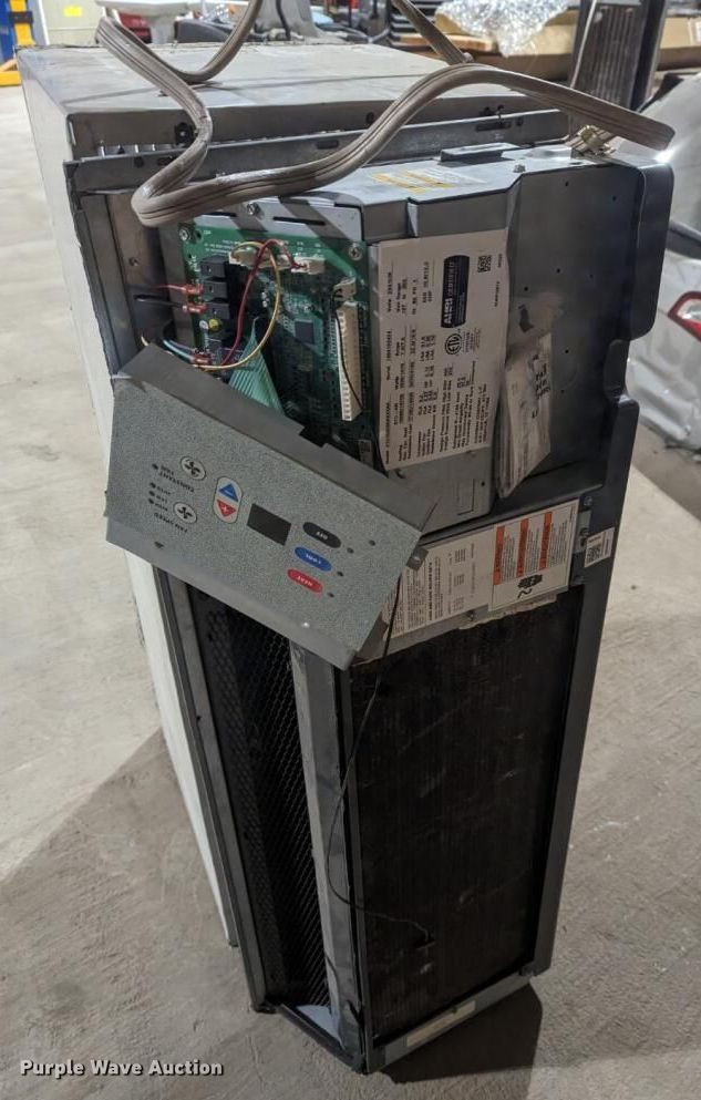 image for item JQ9953 Amana PTH153G50AXXXCA  window AC unit