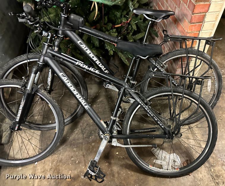 image for item KD9983 (2) Cannondale bicycles