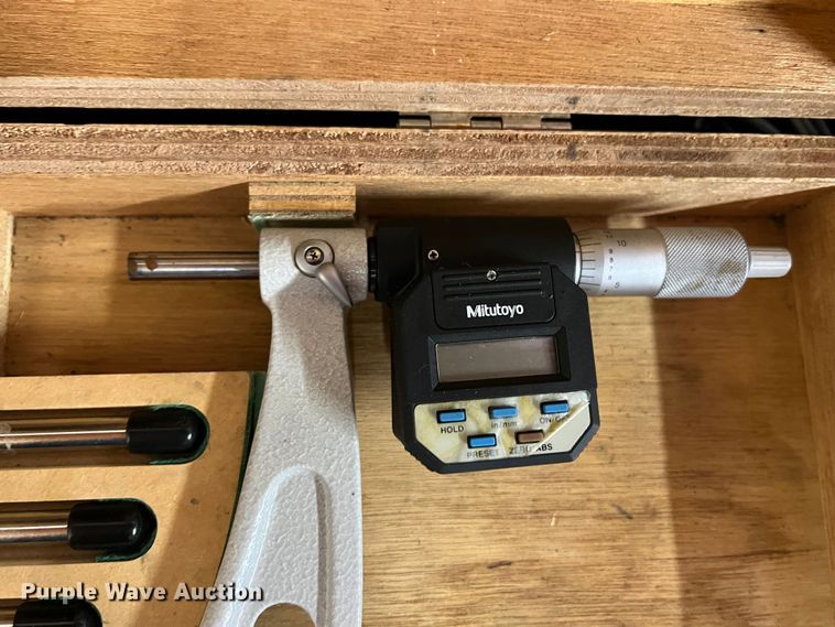 image for item KR9467 Mitutoyo  micrometer