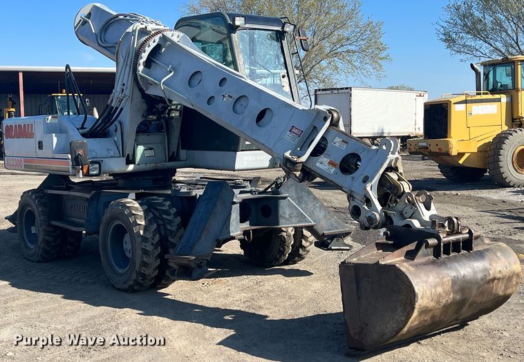 image for item KR9469 2001 Gradall XL3300  wheeled excavator