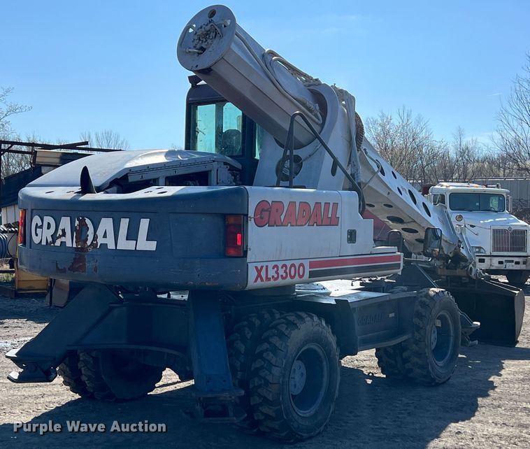image for item KR9469 2001 Gradall XL3300  wheeled excavator