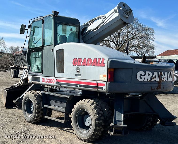 image for item KR9469 2001 Gradall XL3300  wheeled excavator