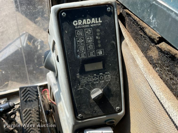 image for item KR9469 2001 Gradall XL3300  wheeled excavator