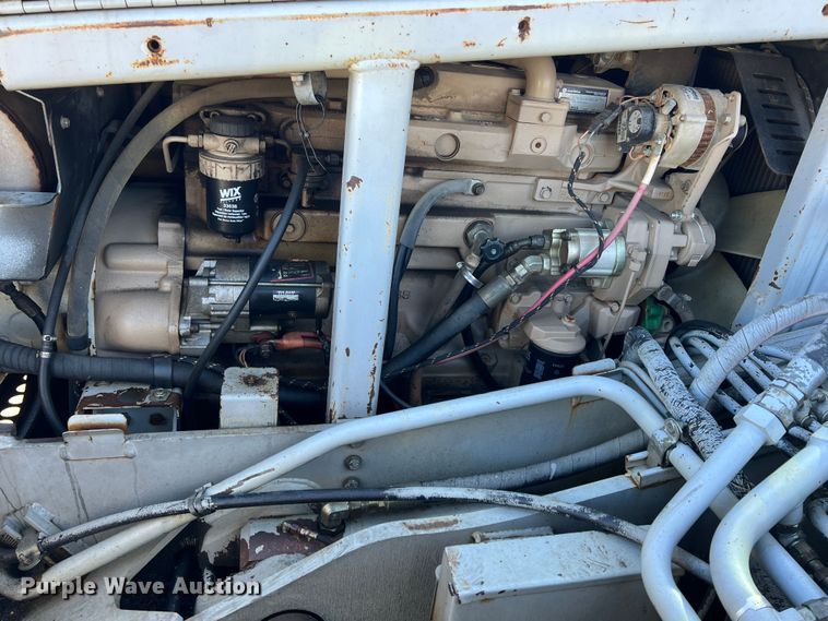 image for item KR9469 2001 Gradall XL3300  wheeled excavator