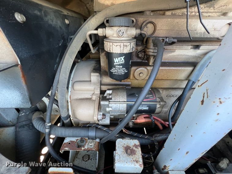 image for item KR9469 2001 Gradall XL3300  wheeled excavator