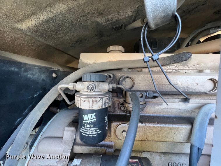 image for item KR9469 2001 Gradall XL3300  wheeled excavator