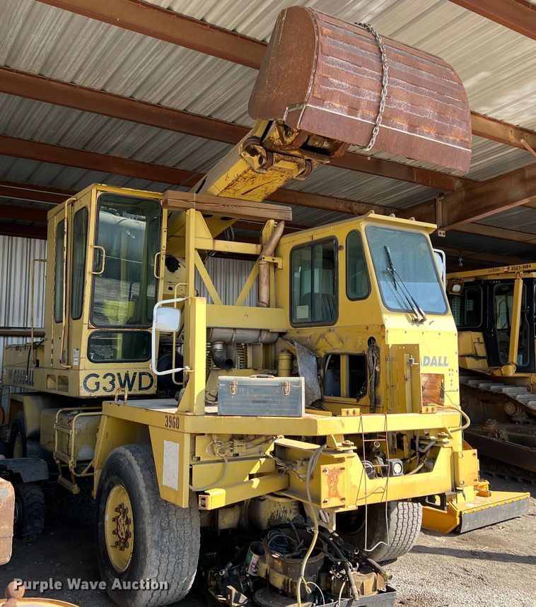 image for item KR9470 1998 Gradall G3WD  wheeled excavator