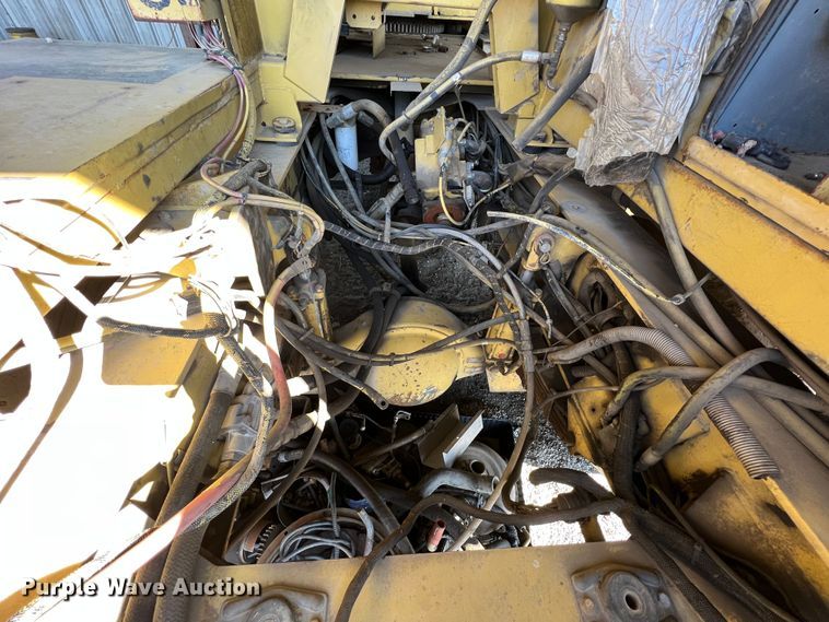 image for item KR9470 1998 Gradall G3WD  wheeled excavator