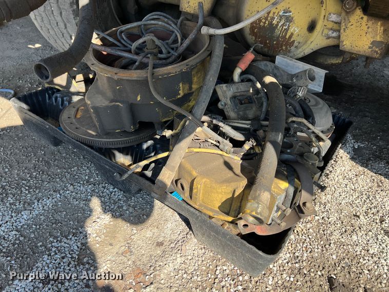 image for item KR9470 1998 Gradall G3WD  wheeled excavator