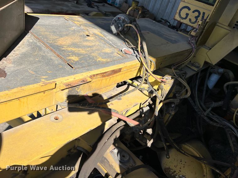 image for item KR9470 1998 Gradall G3WD  wheeled excavator