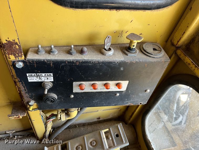 image for item KR9470 1998 Gradall G3WD  wheeled excavator