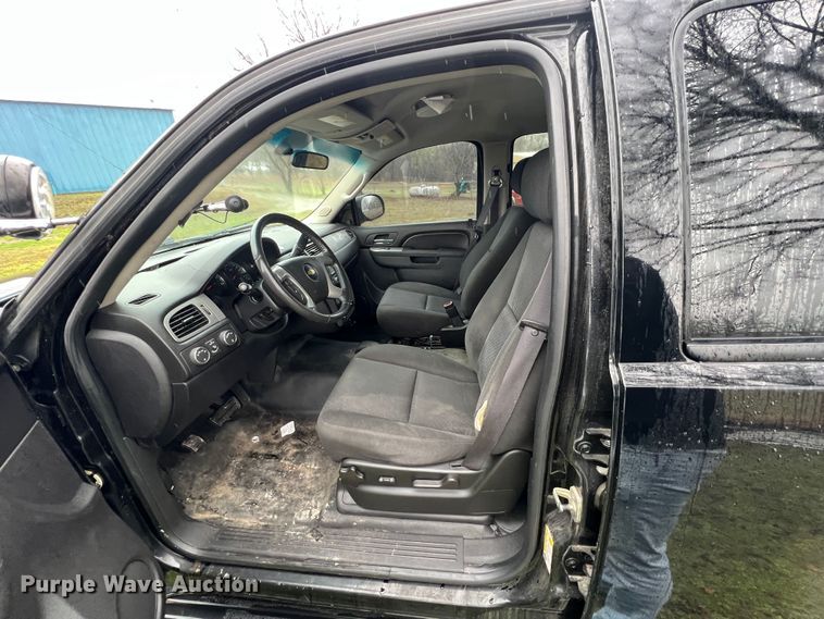 image for item KR9498 2011 Chevrolet Tahoe Police  SUV