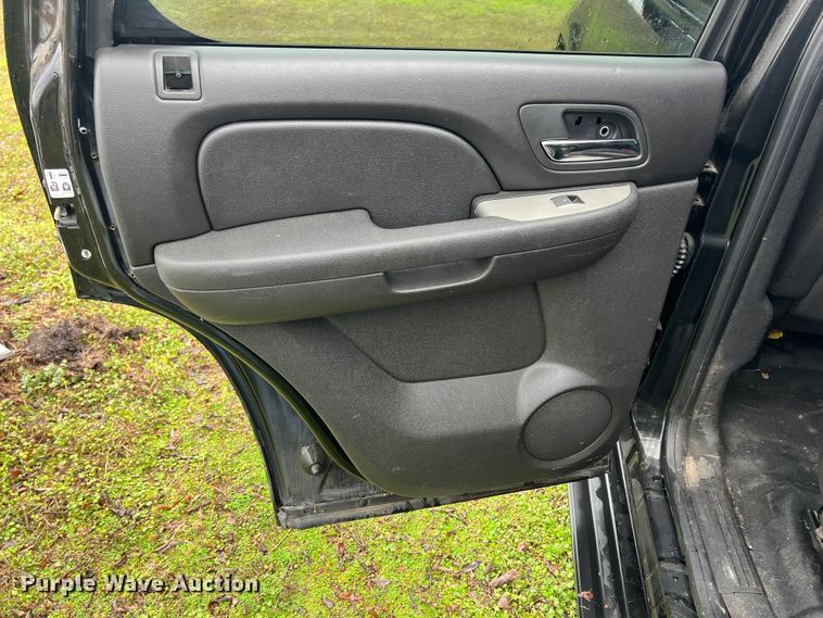 image for item KR9498 2011 Chevrolet Tahoe Police  SUV