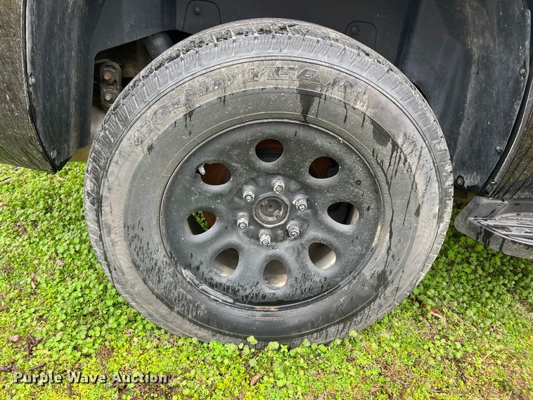 image for item KR9498 2011 Chevrolet Tahoe Police  SUV