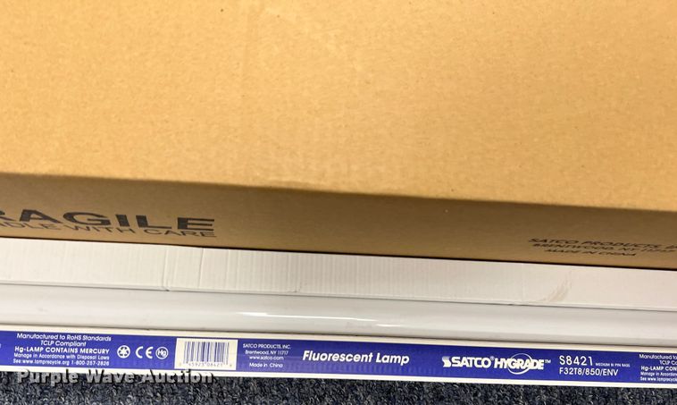 image for item KR9500 (29) Satco Hygrade S8421 fluorescent Lights