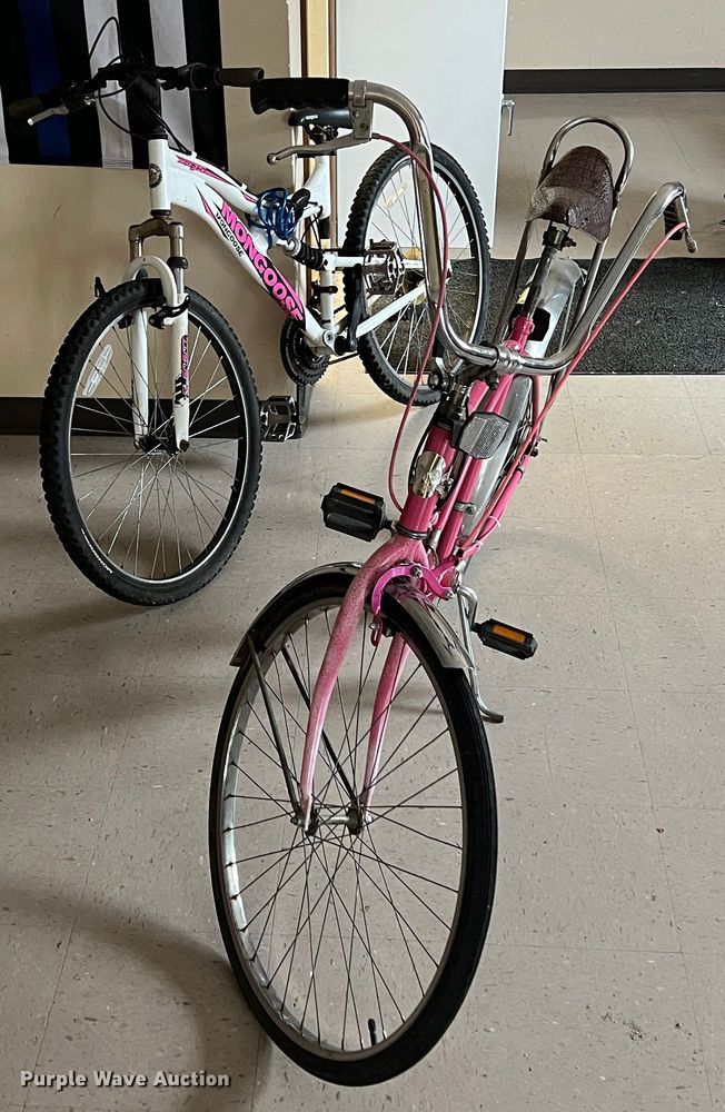 image for item KR9501 (2) bicycles