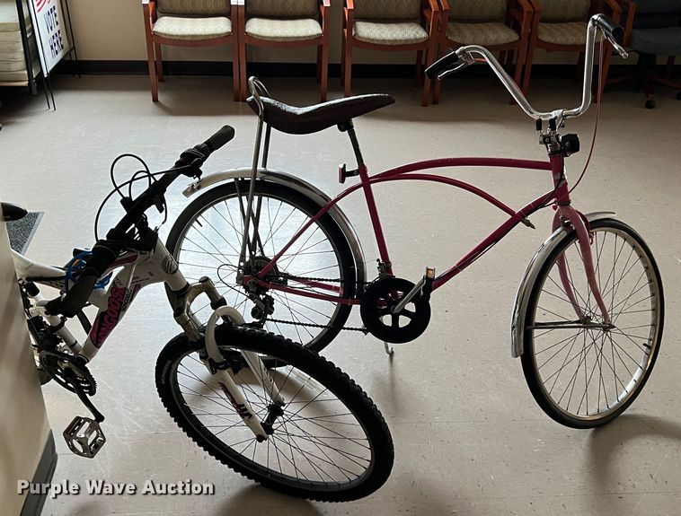 image for item KR9501 (2) bicycles