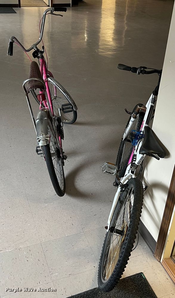 image for item KR9501 (2) bicycles