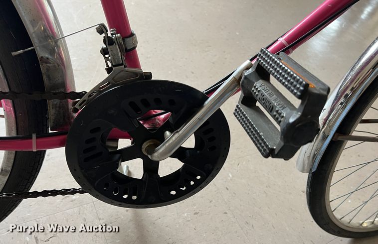 image for item KR9501 (2) bicycles