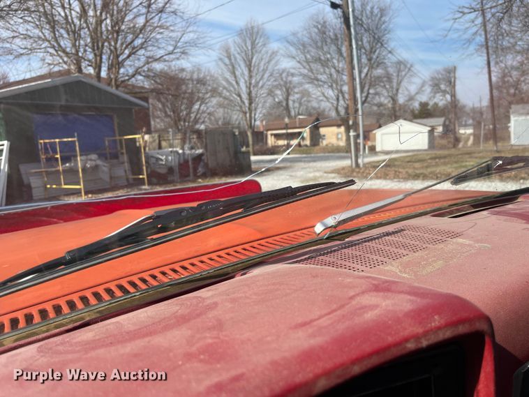 image for item LA9821 1983 GMC C2500  Crew Cab utility bed pickup truck