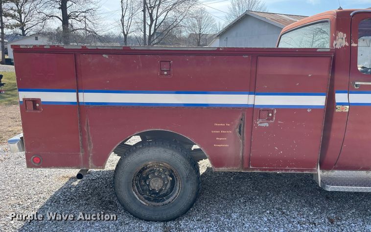 image for item LA9821 1983 GMC C2500  Crew Cab utility bed pickup truck