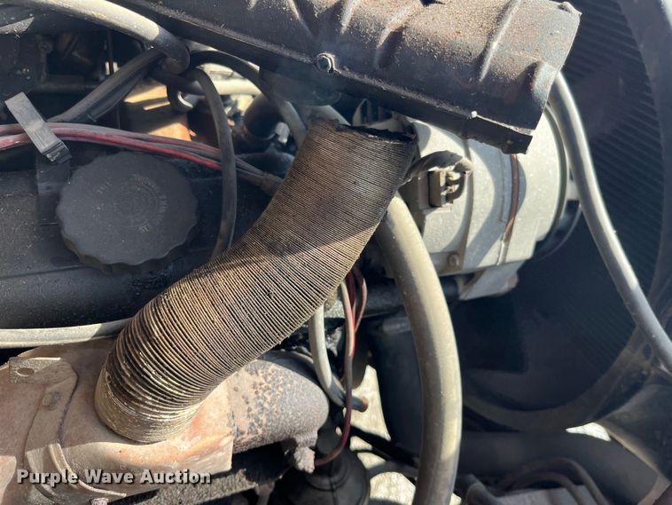 image for item LA9821 1983 GMC C2500  Crew Cab utility bed pickup truck