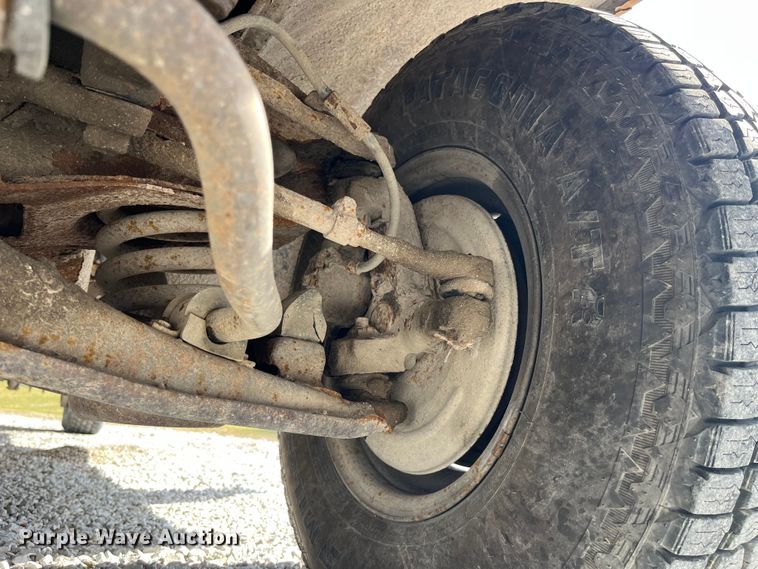 image for item LA9821 1983 GMC C2500  Crew Cab utility bed pickup truck