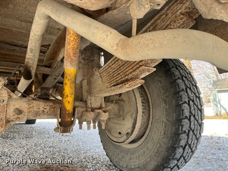 image for item LA9821 1983 GMC C2500  Crew Cab utility bed pickup truck