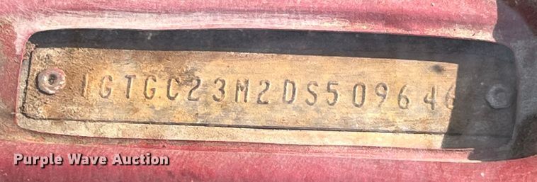 image for item LA9821 1983 GMC C2500  Crew Cab utility bed pickup truck