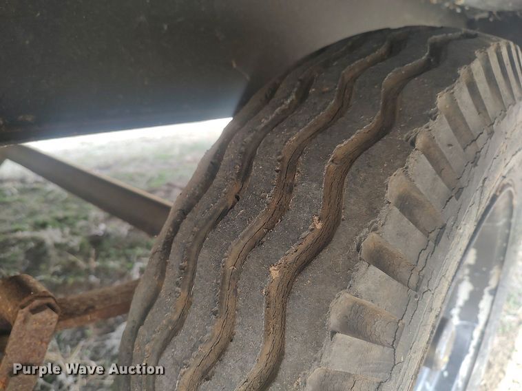 image for item LG9655 2008 TL Industries  manufactured office