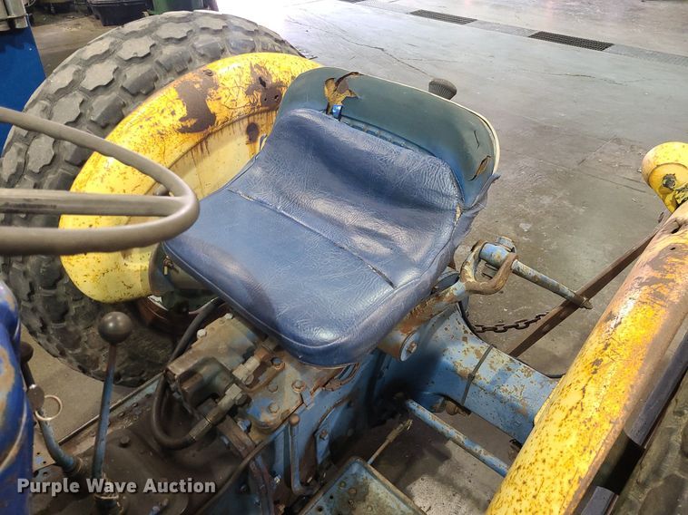 image for item LH9909 1970 Ford 2000  tractor