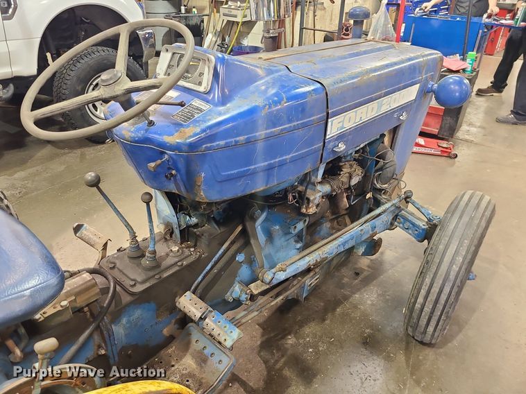 image for item LH9909 1970 Ford 2000  tractor