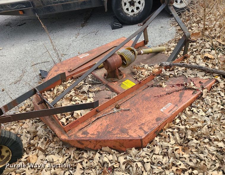 image for item LH9909 1970 Ford 2000  tractor