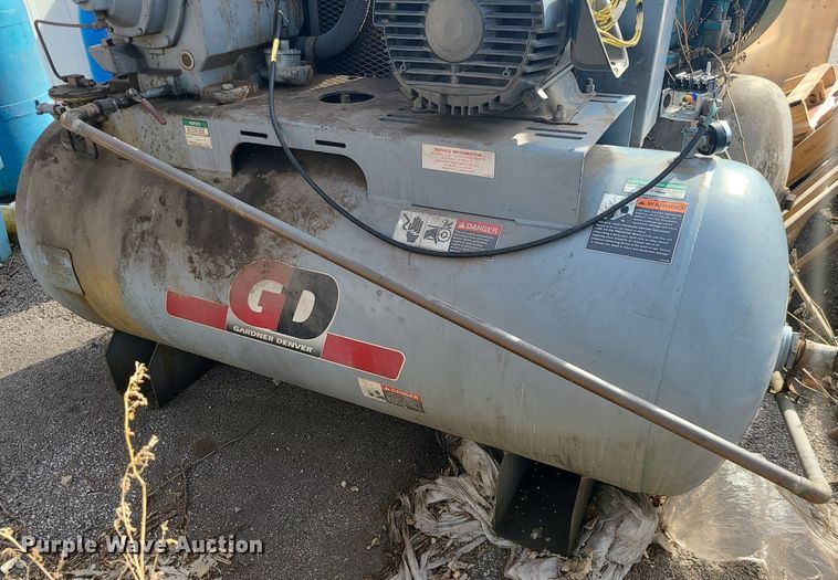 image for item LH9910 (2) air compressors