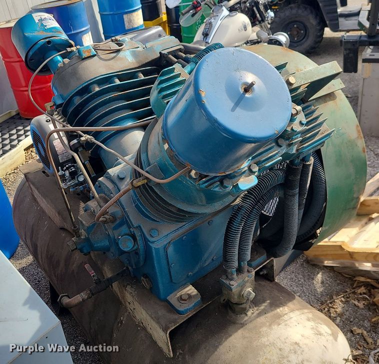 image for item LH9910 (2) air compressors