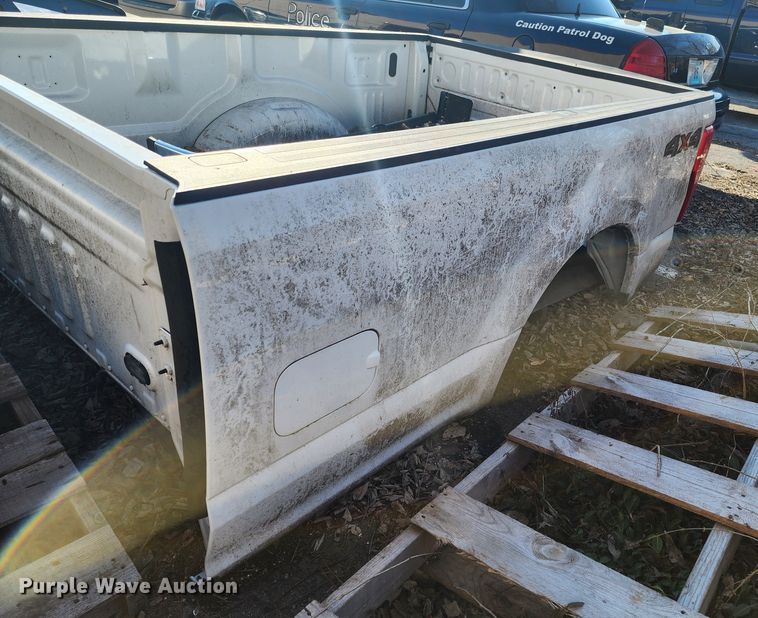 image for item LH9911 Ford  pickup bed