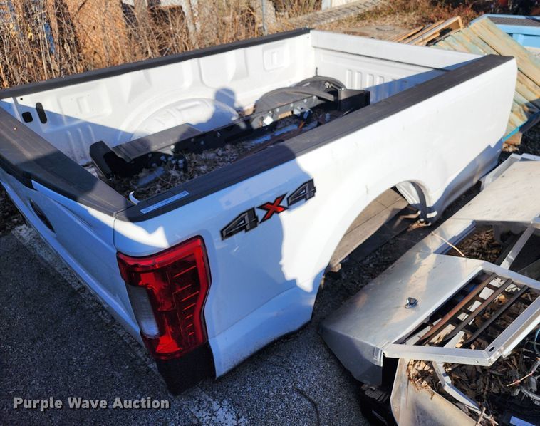 image for item LH9911 Ford  pickup bed