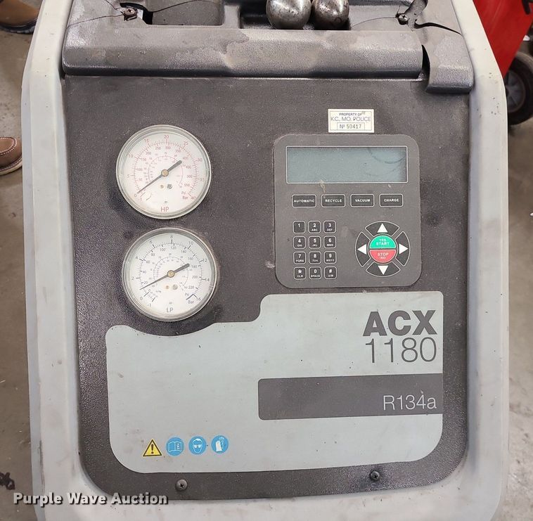 image for item LH9912 (3) AC recovery machines