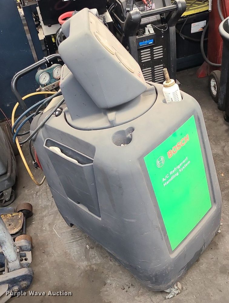 image for item LH9912 (3) AC recovery machines