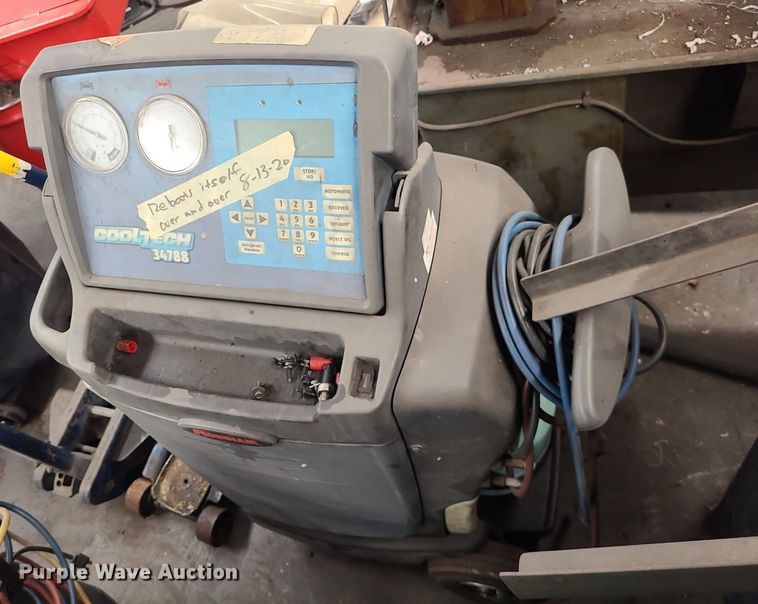 image for item LH9912 (3) AC recovery machines